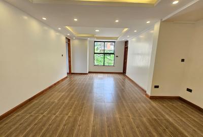5 Bed Villa with En Suite in Kyuna