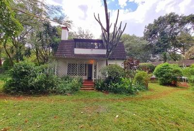 3 BEDROOM COTTAGE IN ROSSLYN