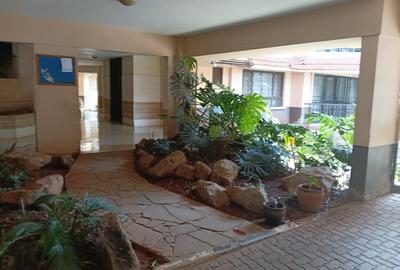 3 Bed Apartment with En Suite in Westlands Area - 2