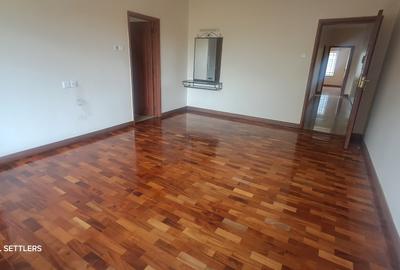 3 Bed Apartment with En Suite at Rhapta Rd - 2