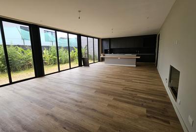 4 Bed Townhouse with En Suite in Kiambu Road - 4