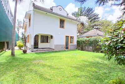 4 Bed Townhouse with En Suite at Lavington Green