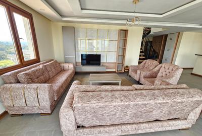 5 Bed Apartment with En Suite in Kileleshwa