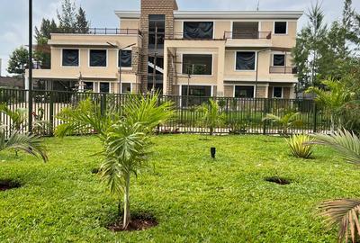 6 Bed Townhouse with En Suite in Karen