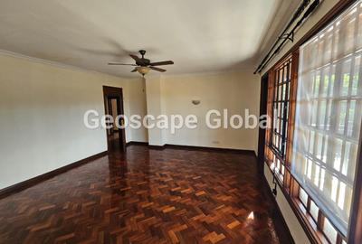 4 Bed House with En Suite in Kitisuru