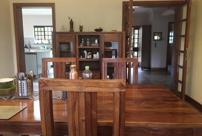 4 Bed Villa with En Suite at Runda