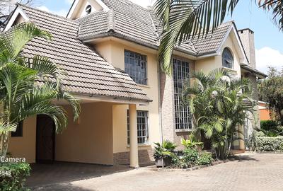 4 Bed Townhouse with En Suite in Lavington