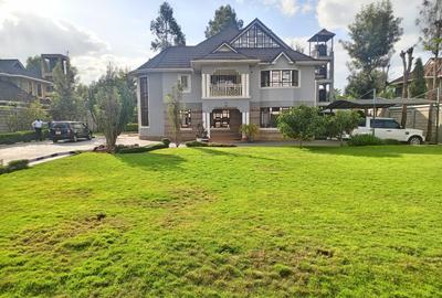 5 Bed House with En Suite at Garden Estate