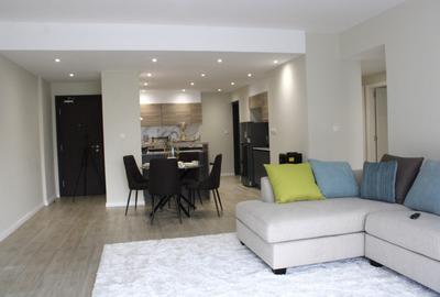 Furnished 2 Bed Apartment with En Suite in Riverside