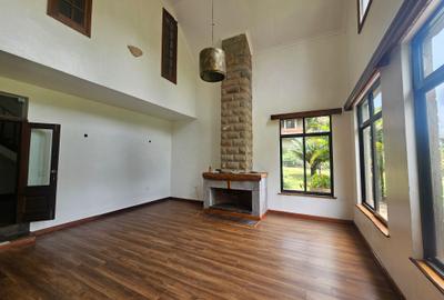4 Bed Villa with En Suite in Kiambu Road - 2