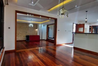 5 Bed Villa with En Suite in Lavington - 4