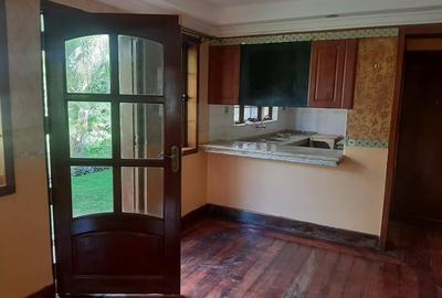 5 Bed Townhouse with En Suite in Lower Kabete