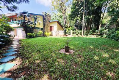 4 Bed House with En Suite at Nyari