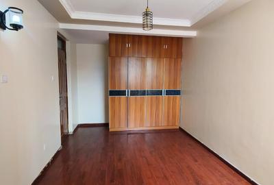 2 Bed Apartment with En Suite in Lavington - 2