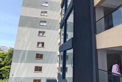 3 Bed Apartment with En Suite at Off Rhapta Road