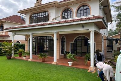 4 Bed House with En Suite in Kiambu Road