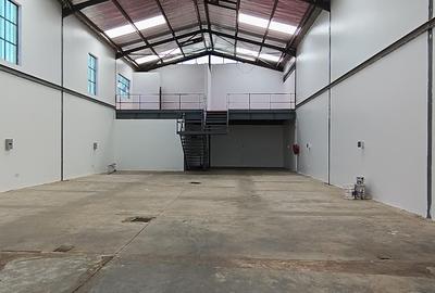 3,000 ft² Warehouse with Service Charge Included in Kamakis