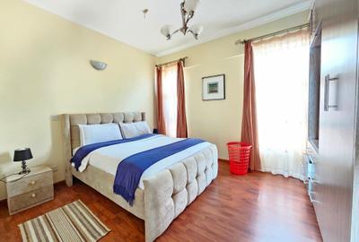 Serviced 1 Bed Apartment with En Suite in Lavington - 4