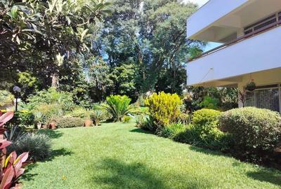 5 Bed House with En Suite in Loresho