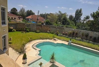 2 Bed House with Backup Generator in Runda