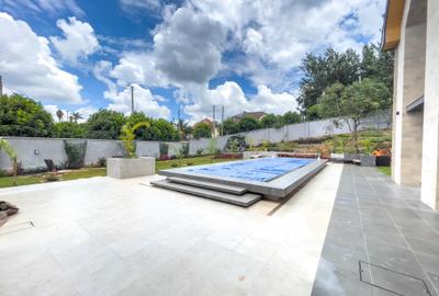 4 Bed Villa with En Suite in Runda - 2