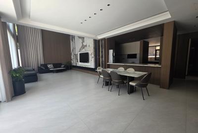 5 Bed Villa with En Suite at Jacaranda Avenue