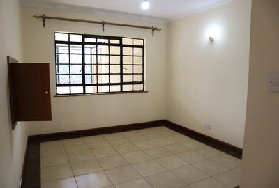 3 Bed Apartment with En Suite in Parklands - 3