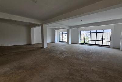 2,000 ft² Commercial Property with Service Charge Included at Chaka Road - 2