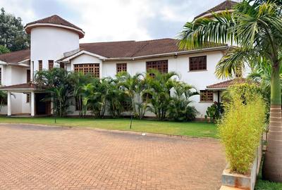 5 Bed Villa with En Suite at Thigiri