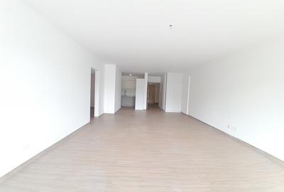 3 Bed Apartment with En Suite in Lavington - 4