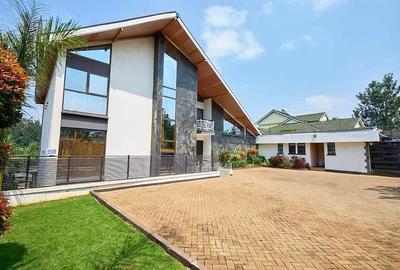 4 Bed House with En Suite in Kiambu Road