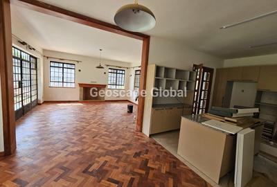 5 Bed Townhouse with En Suite at Lavington