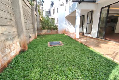 5 Bed Townhouse with En Suite in Kitisuru