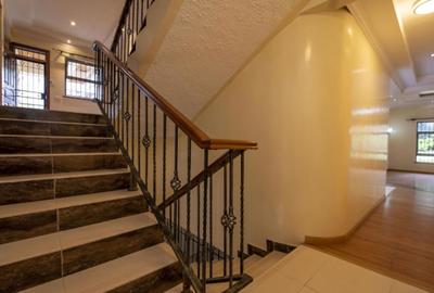 4 Bed Townhouse with En Suite in Runda - 4