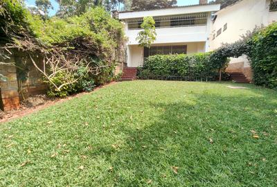 5 Bed Townhouse with En Suite at Peponi Road