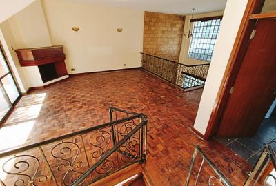 4 Bed Townhouse with En Suite in Kileleshwa