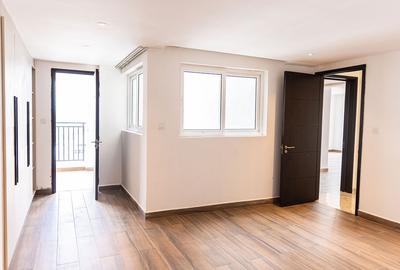 2 Bed Apartment with En Suite in General Mathenge - 4