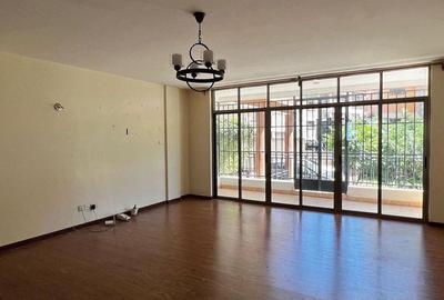 3 Bed Apartment with En Suite in Lavington