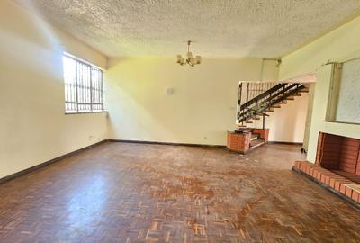 4 Bed House with En Suite at Runda