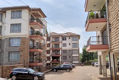 3 Bed Apartment with En Suite at Mbanya Drive