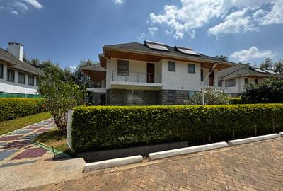 5 Bed Villa with En Suite in Karen