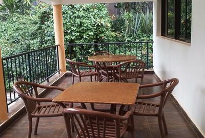 Serviced 4 Bed Apartment with En Suite in Kileleshwa
