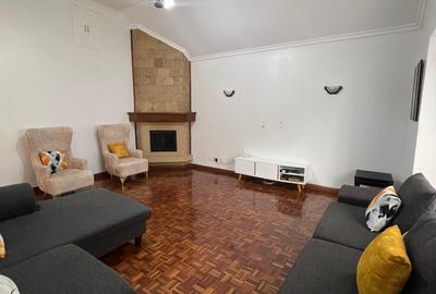 3 Bed Townhouse with En Suite in Lavington