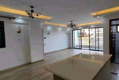 2 Bed Apartment with En Suite at Wood Avenue