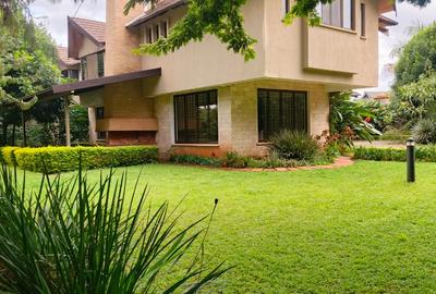 4 Bed House with En Suite at Runda