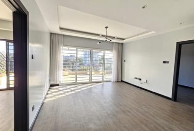 2 Bed Apartment with En Suite in Westlands Area - 4