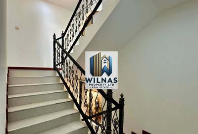 5 Bed Townhouse with Staff Quarters in Lavington
