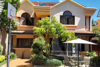 4 Bed Townhouse with En Suite at Runda
