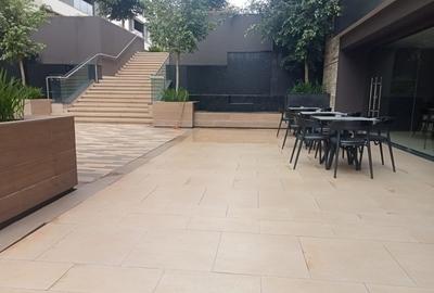 2 Bed Apartment with En Suite in Nyari