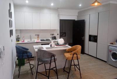 Furnished 1 Bed Apartment with En Suite in Riverside - 4